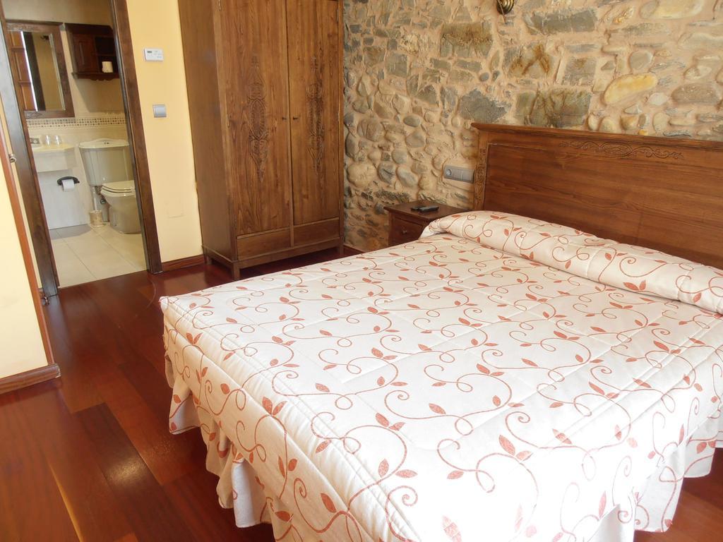 Hostal Virgen De La Encina Ponferrada Cameră foto