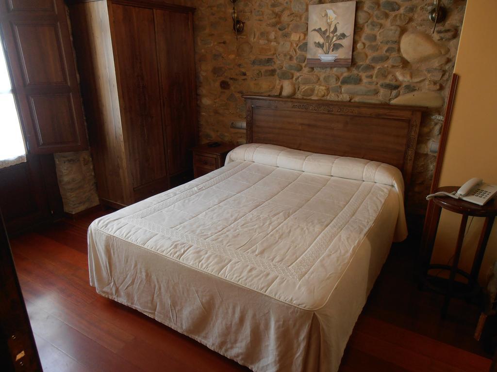 Hostal Virgen De La Encina Ponferrada Cameră foto